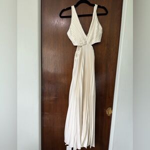 Size small, Abercrombie white dress